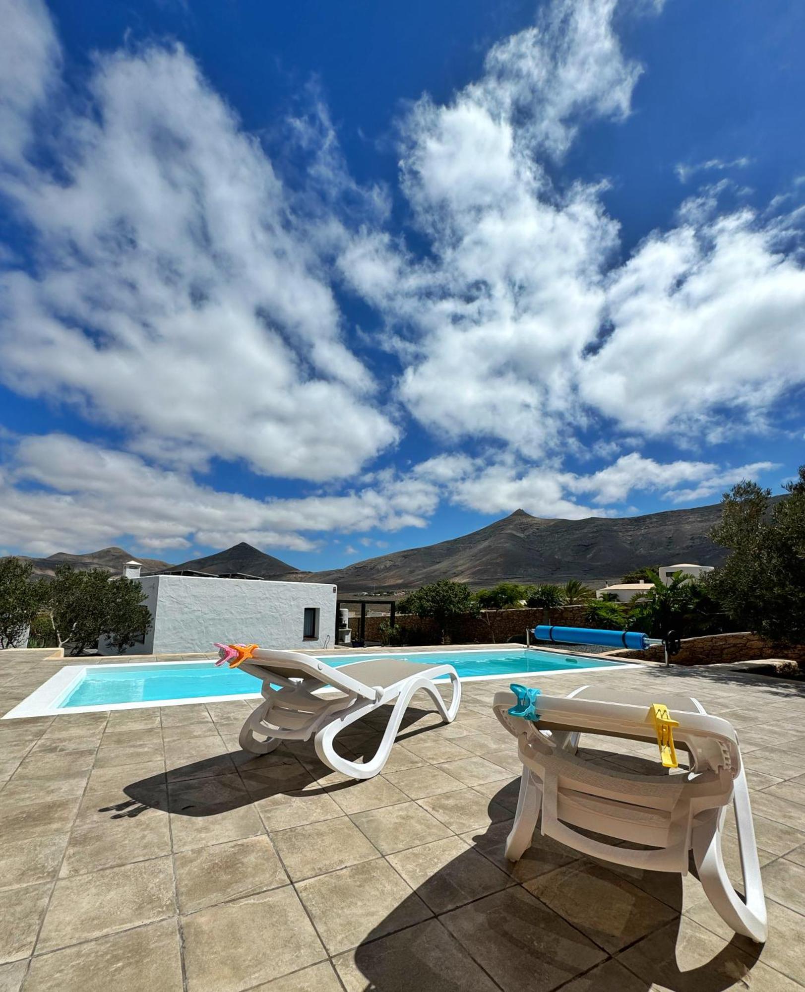 Casa Marisa With Heated Pool & Garden Βίλα Tindaya Εξωτερικό φωτογραφία